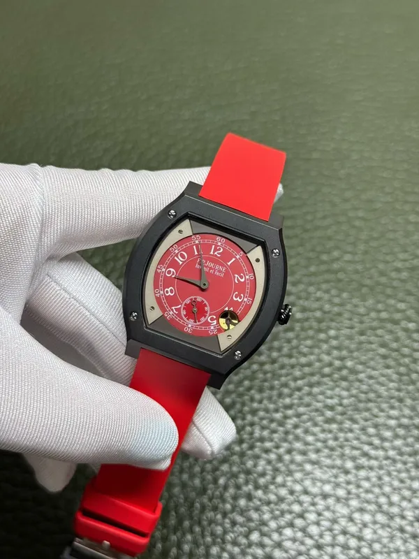 Élégante 48 mm replica, red dial, black case, red rubber strap