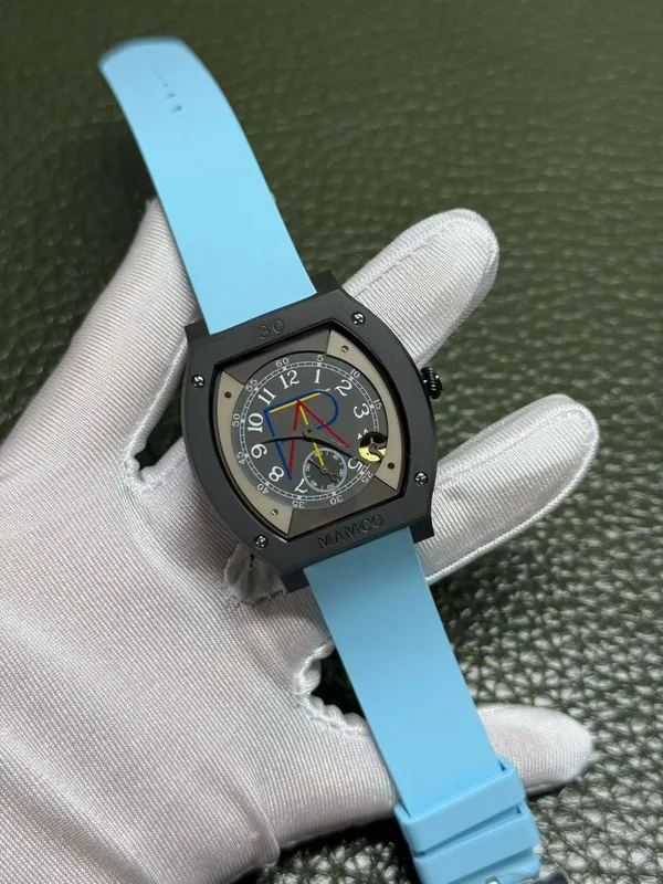 Élégante 48 mm replica, sky blue rubber strap, black case